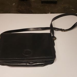 Desa Vintage Black Leather Shoulder Bag